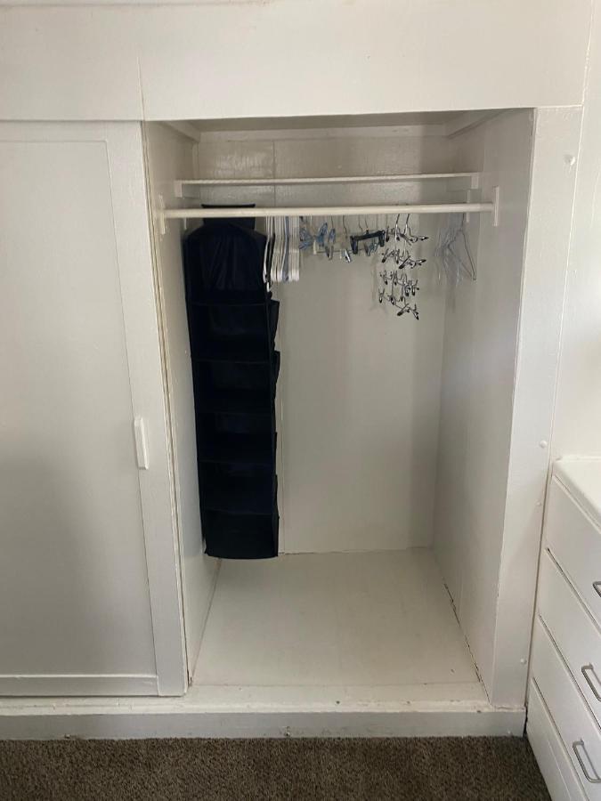 Midtown Charm: 1br Urban Pad Apartment
