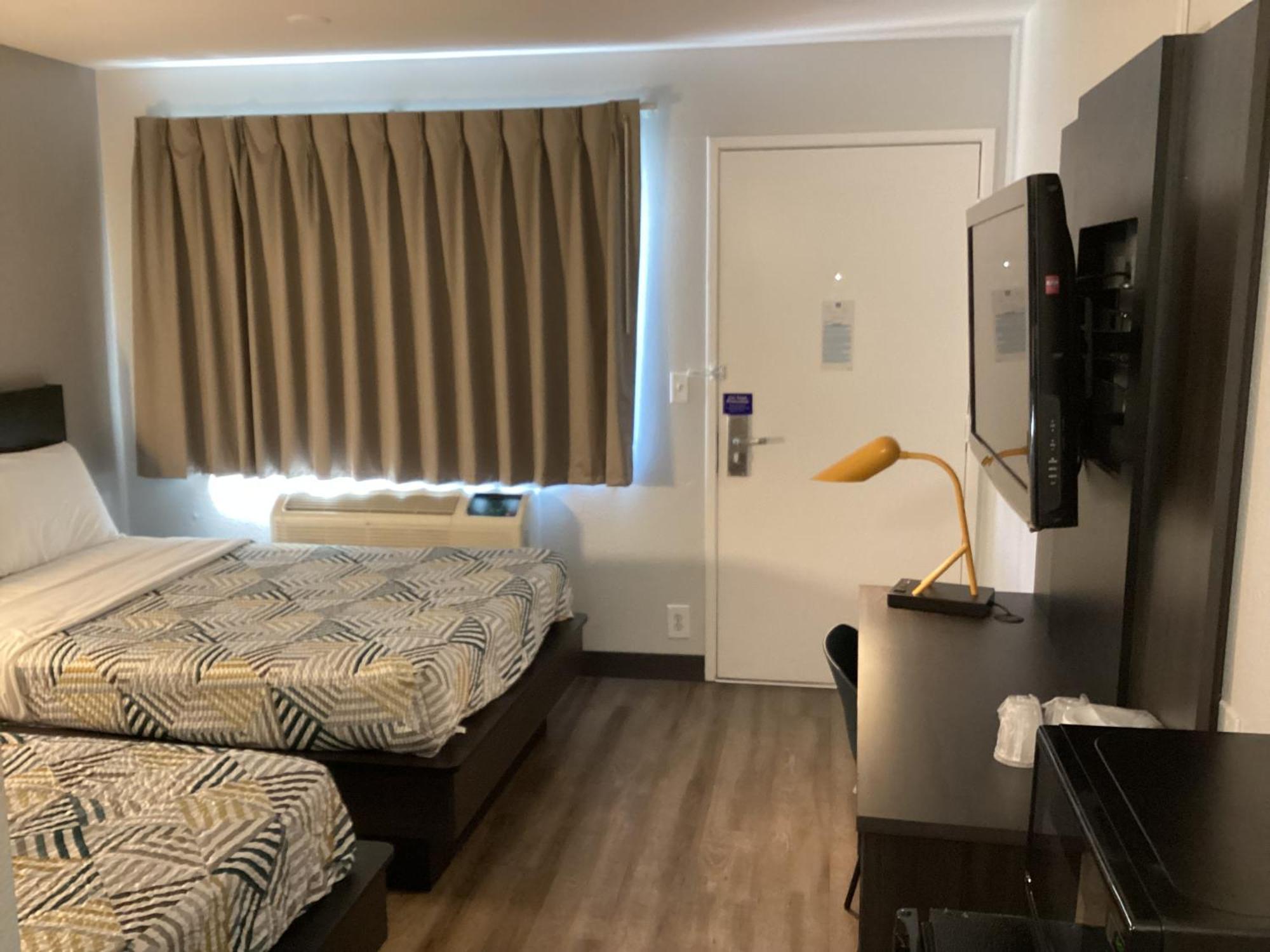 Hotel 6-reno, Nv - Livestock Events Center Reno