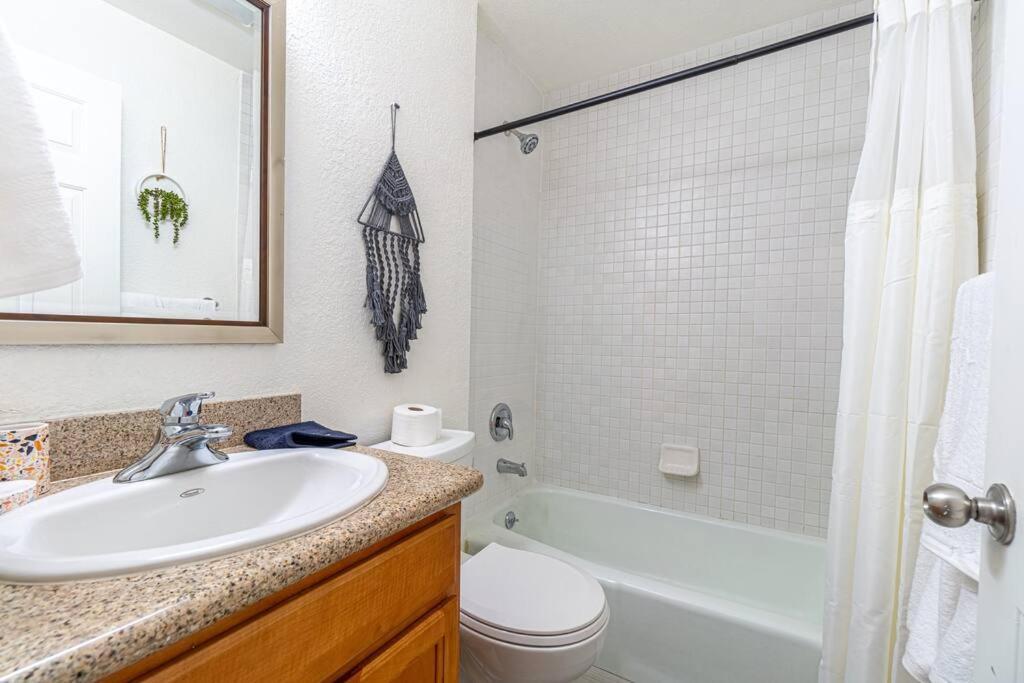 Midtown Modern - Stylish 2br In Apartment *