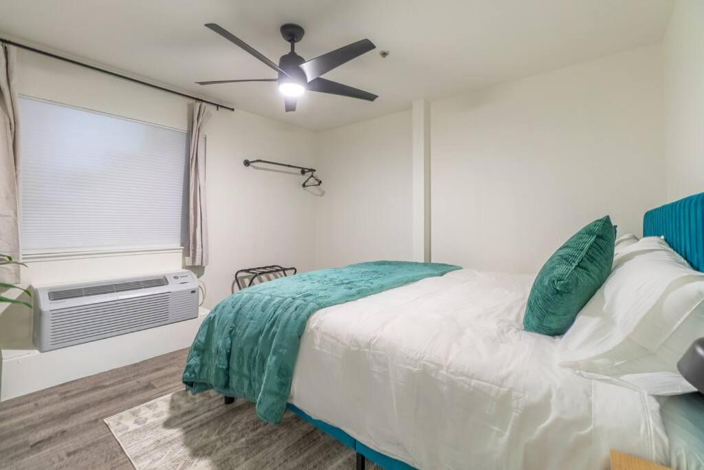 Apartment Midtown Modern - Stylish 2br In Reno