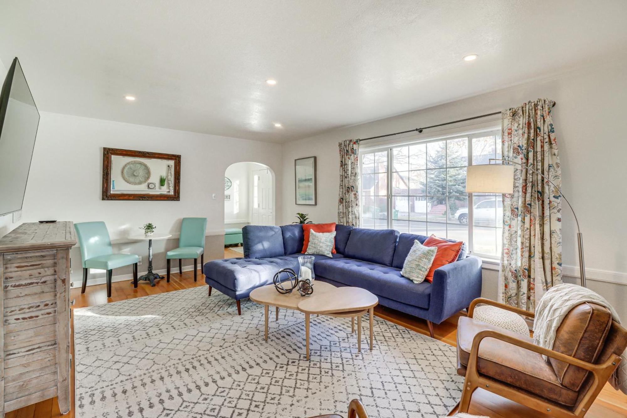 Centrally Located House Less Than 1 Mi To Midtown Holiday home Reno