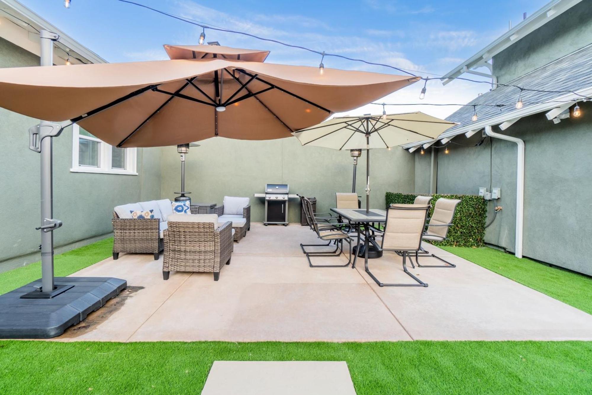 Plush 2-bed In Riverside Heights! Apartment