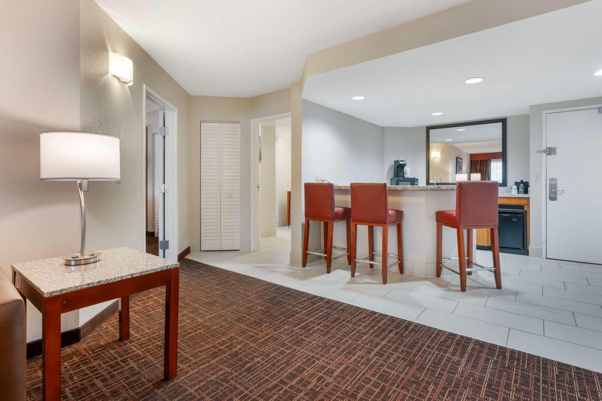 Hotel Western Boomtown Casino 3*
