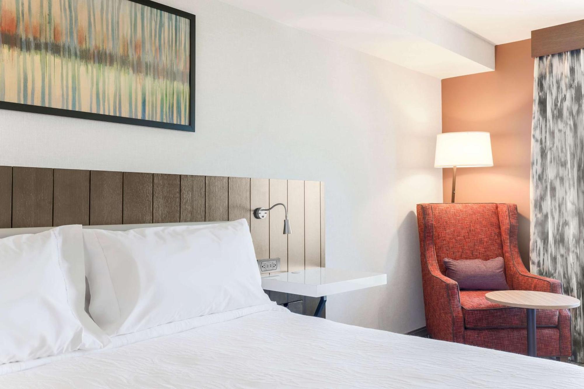 Hilton Garden 3*