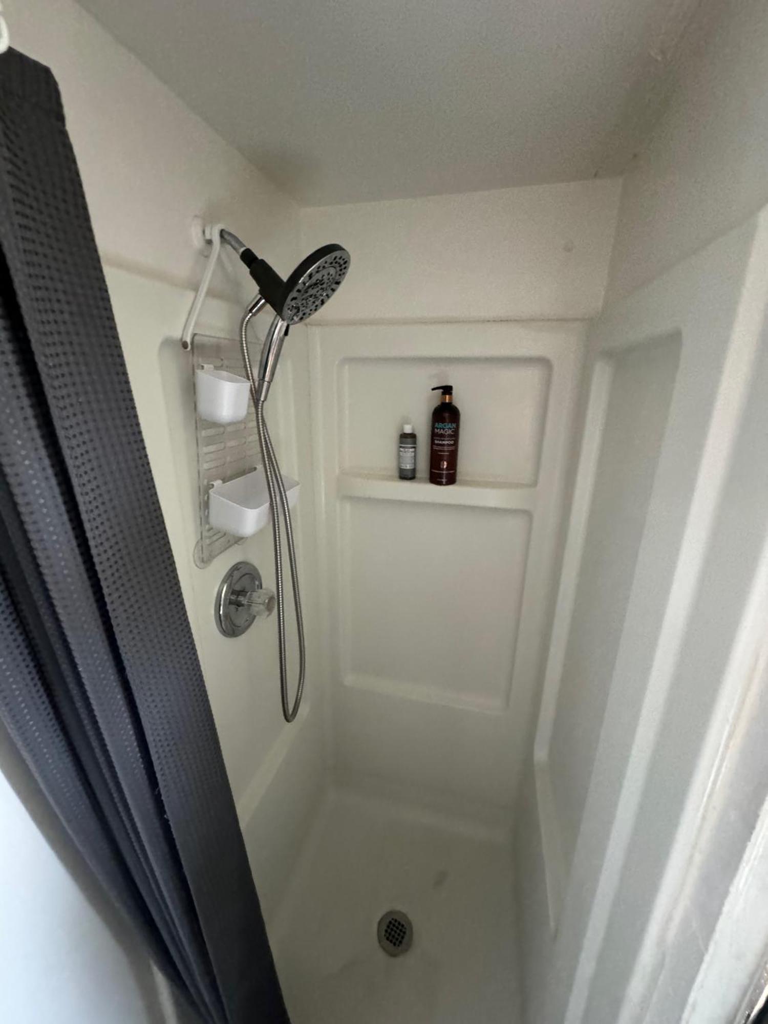 Midtown Charm: 1br Urban Pad Reno
