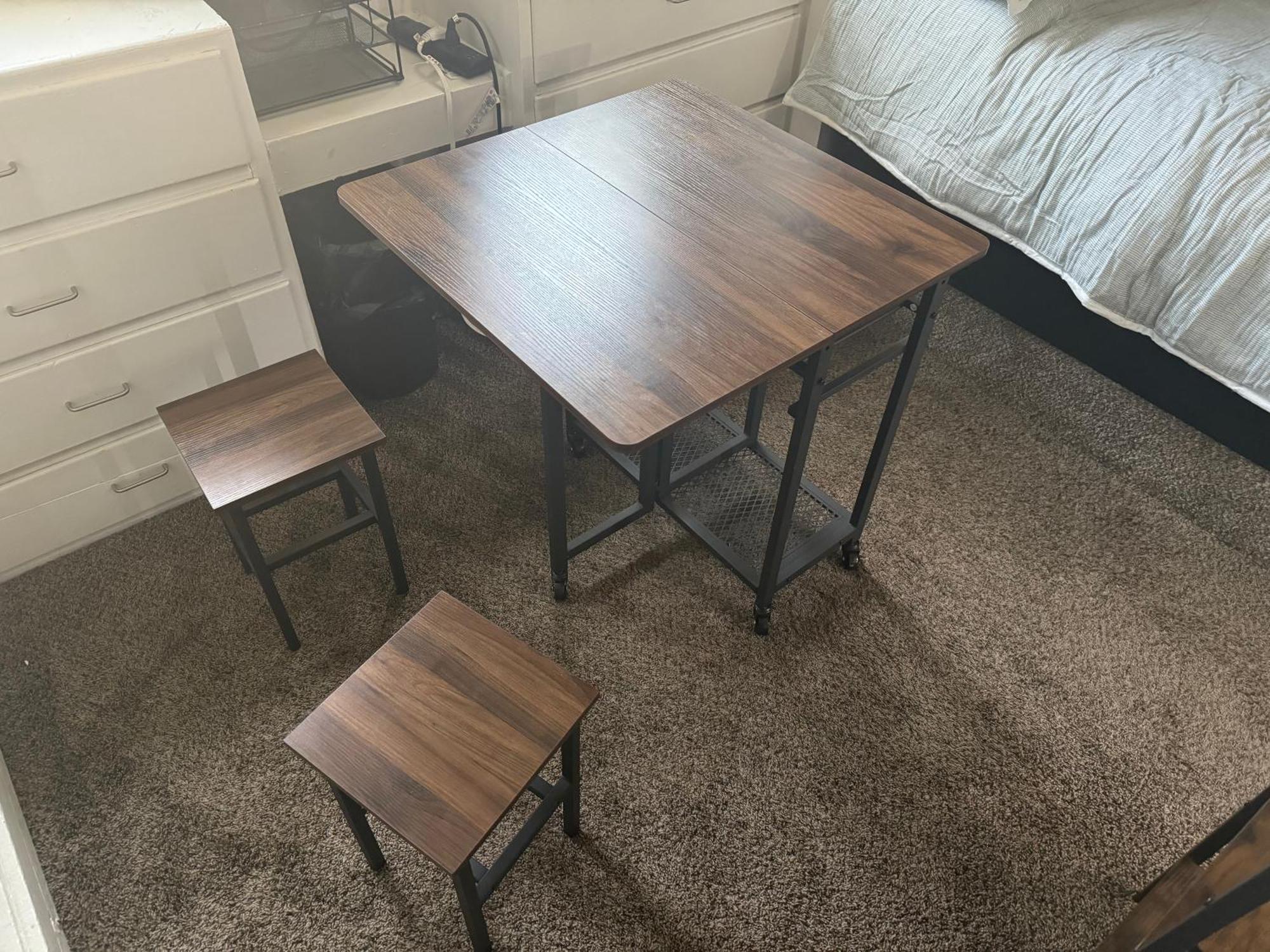 Midtown Charm: 1br Urban Pad Apartment