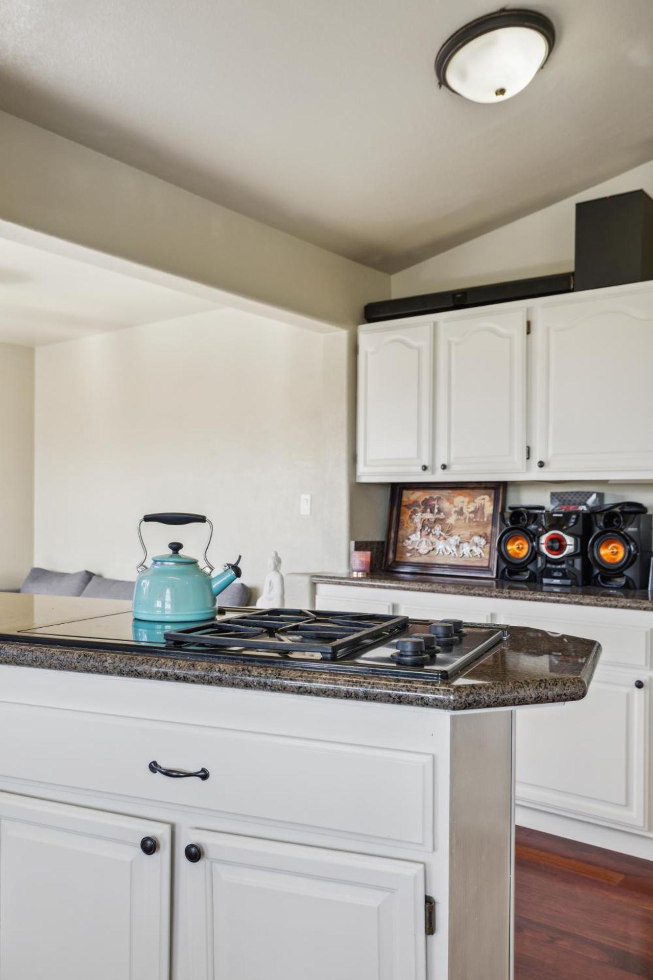 Elegant Escape * Reno