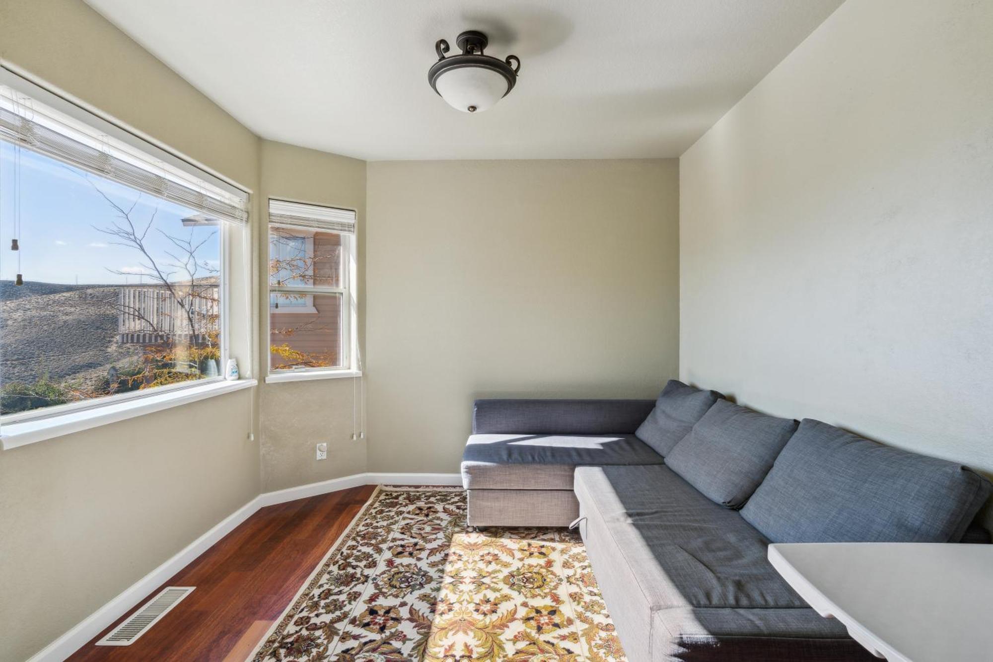 Elegant Escape * Reno