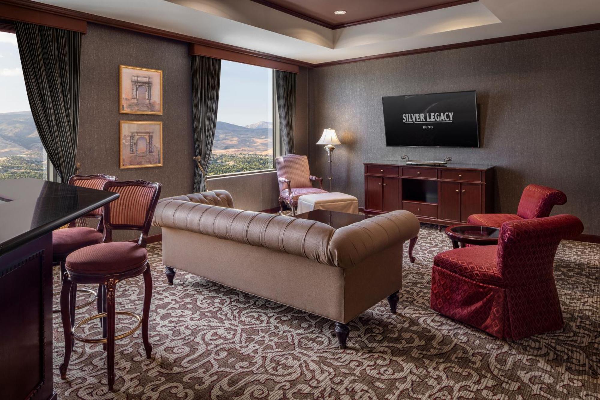 Silver Legacy Casino At The Row Resort 4*