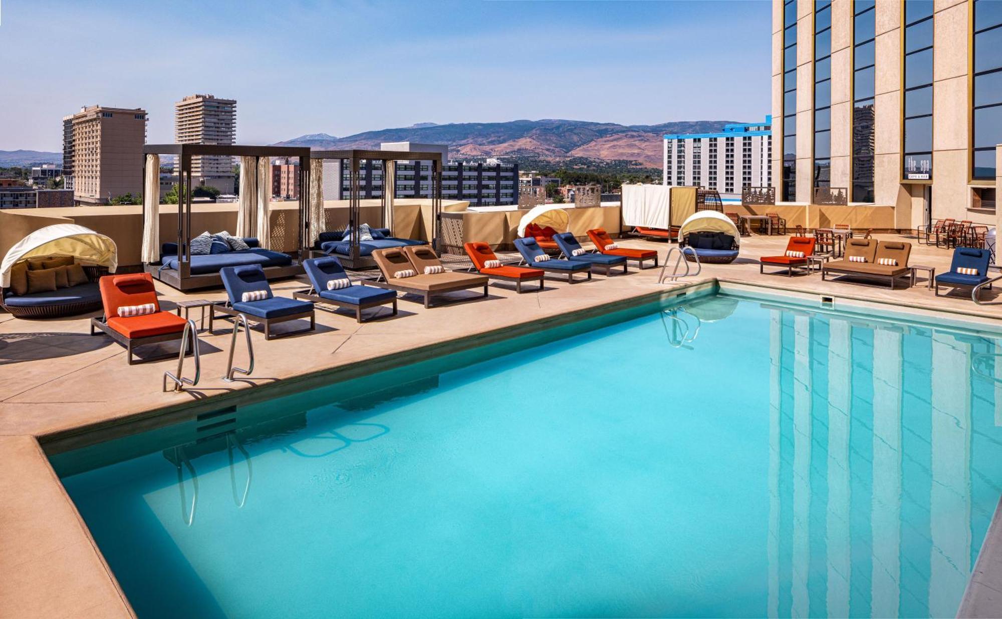 Resort Silver Legacy Casino At The Row 4*
