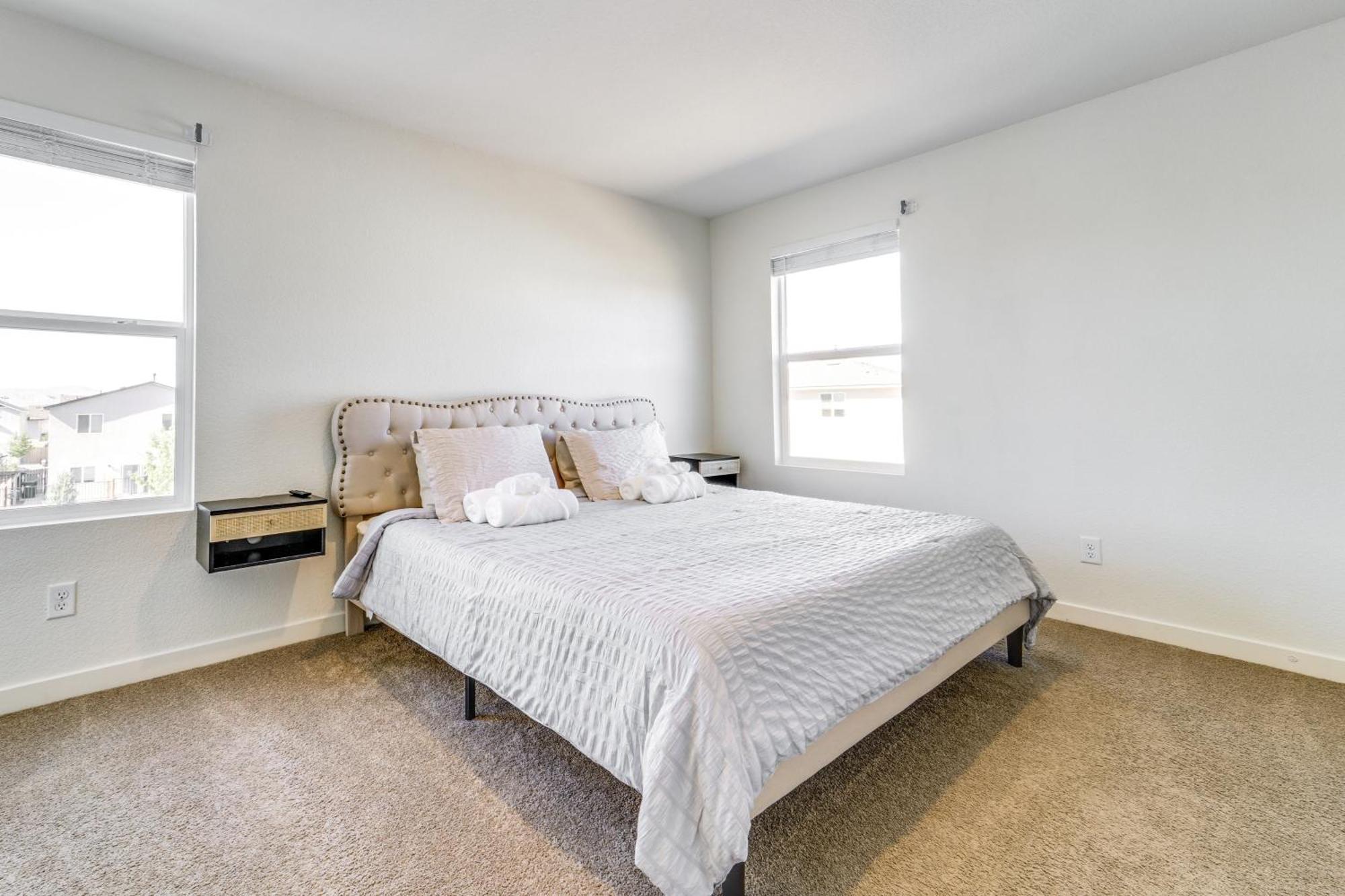 Modern Vacation Easy Access To Nature * Reno