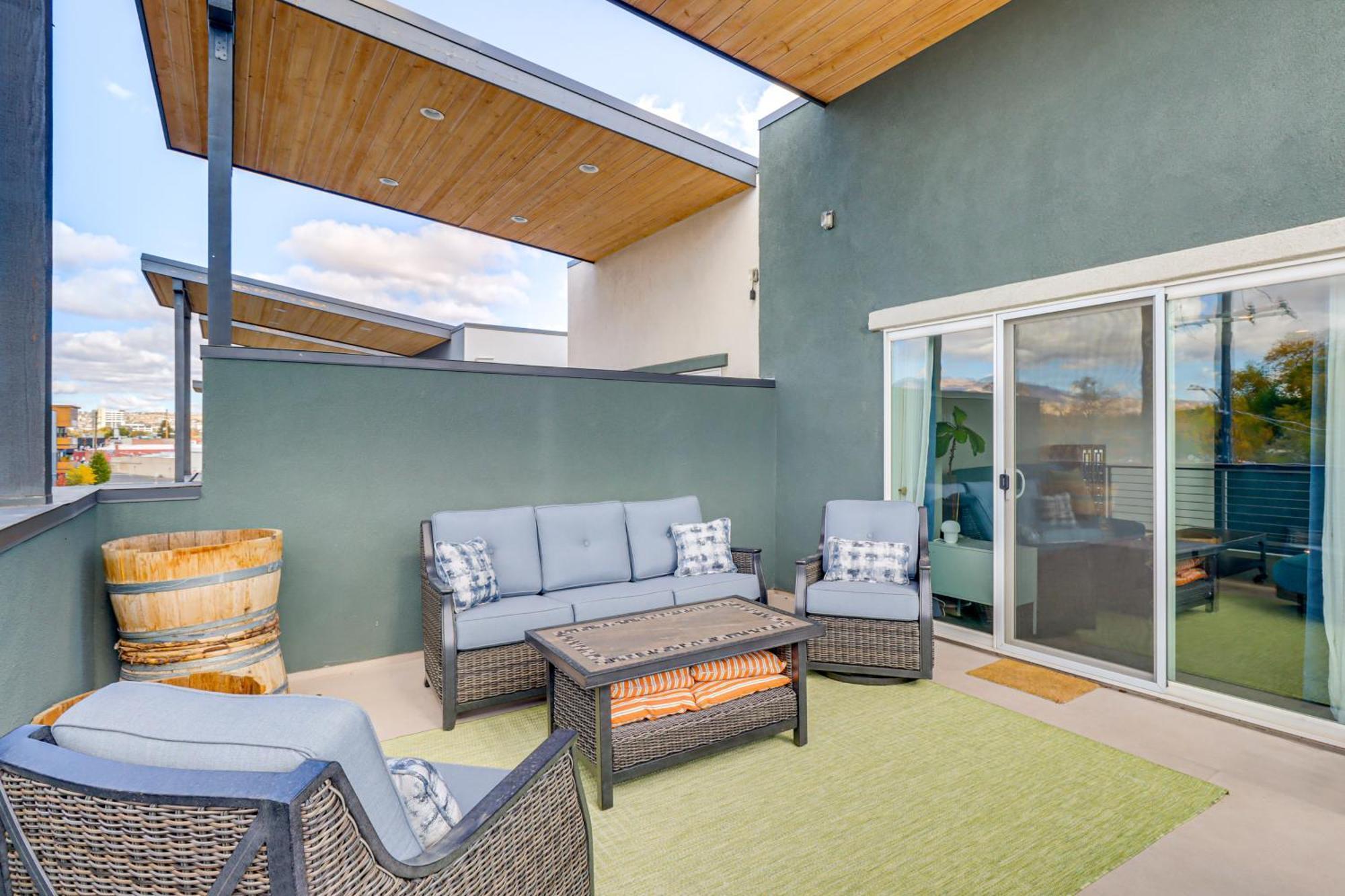 Luxe Midtown Townhome Less Than 2 Mi To Dtwn Reno! Reno
