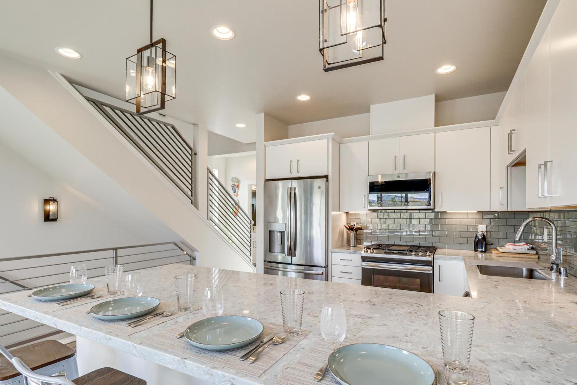 Luxe Midtown Townhome Less Than 2 Mi To Dtwn Reno! Reno