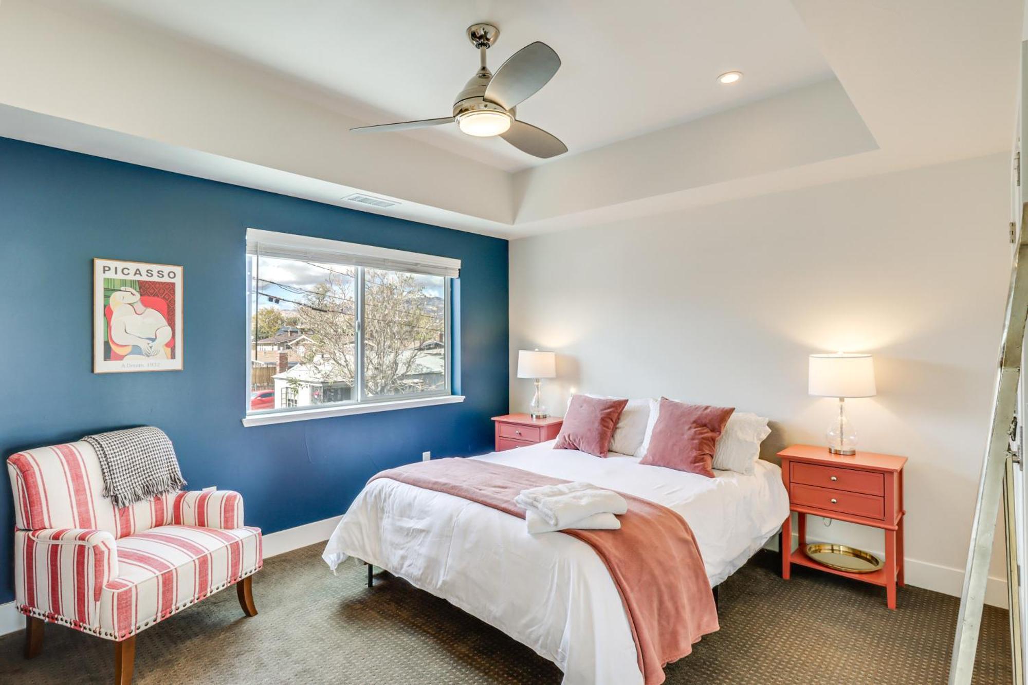 Luxe Midtown Townhome Less Than 2 Mi To Dtwn Reno!