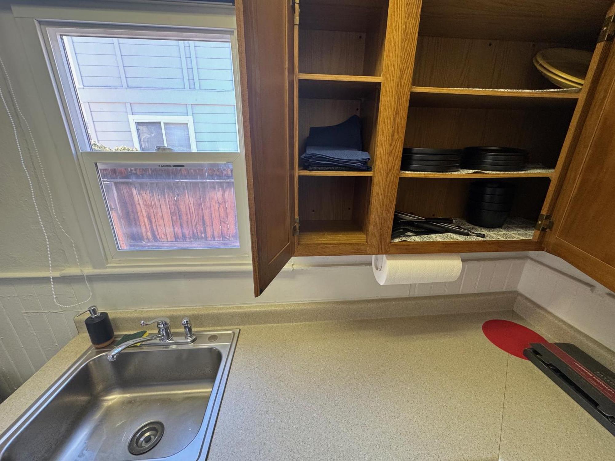 Midtown Hideaway 1 Bedroom Nest Reno