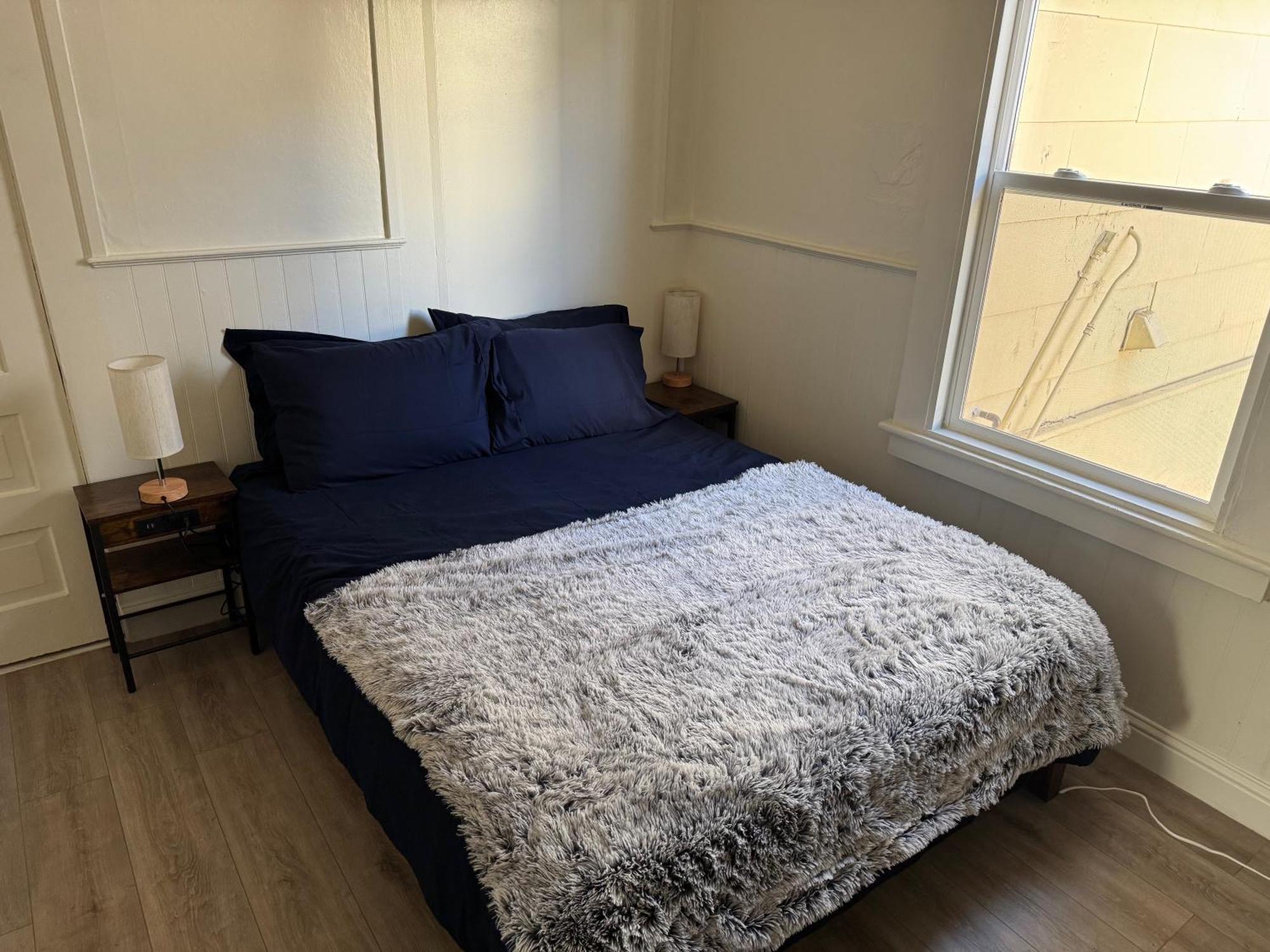 Midtown Hideaway 1 Bedroom Nest