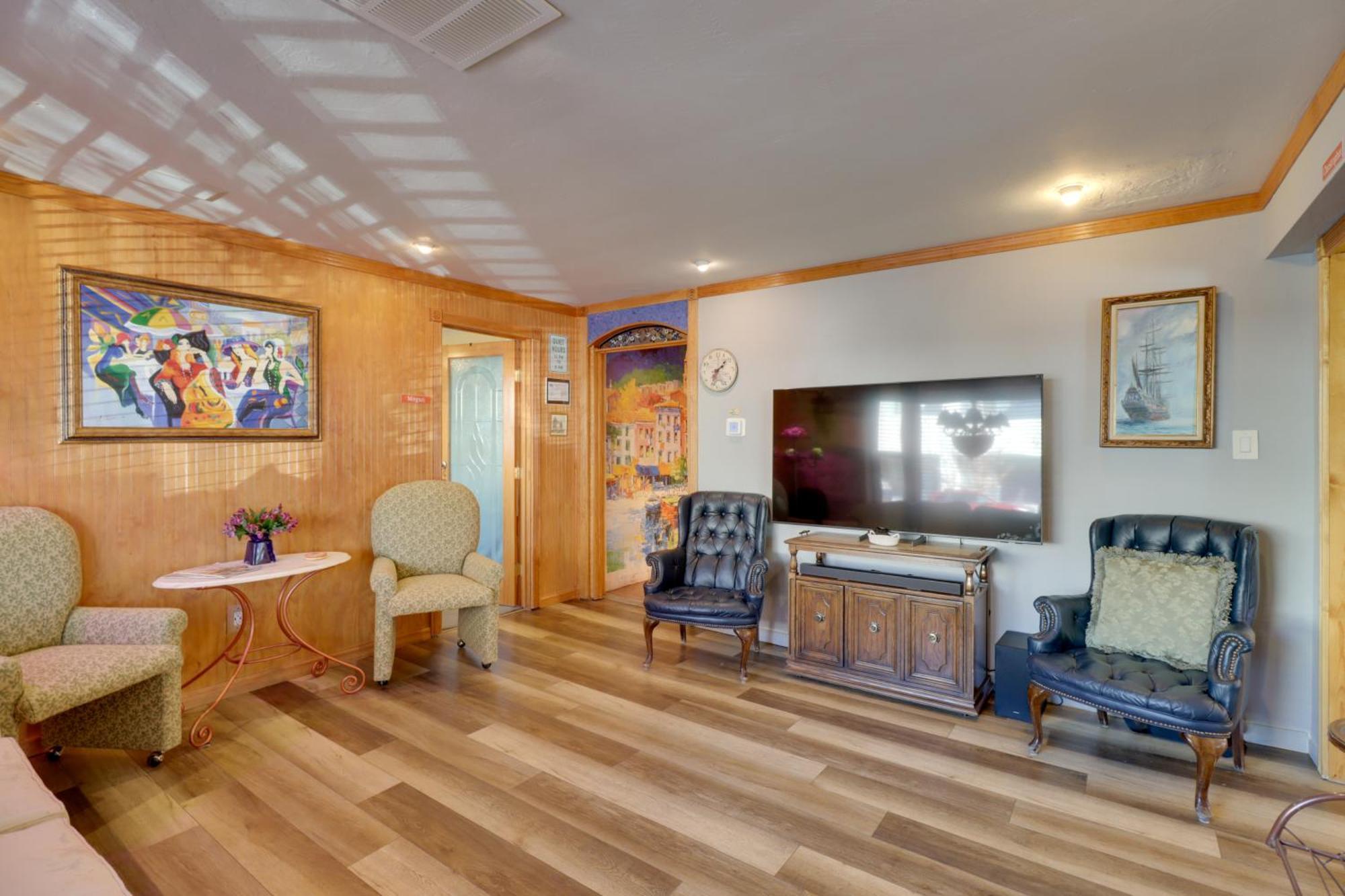Half-mi To River Walk Rose In Truckee! Reno