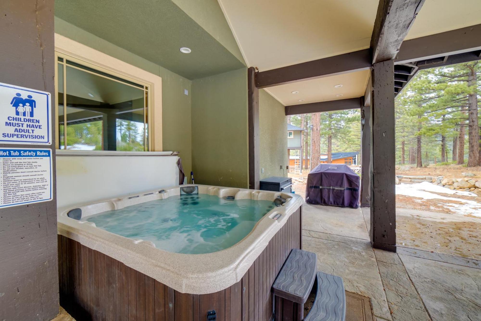 Sleek Reno-lake Tahoe Retreat, 4 Mi To Mt Rose * Reno