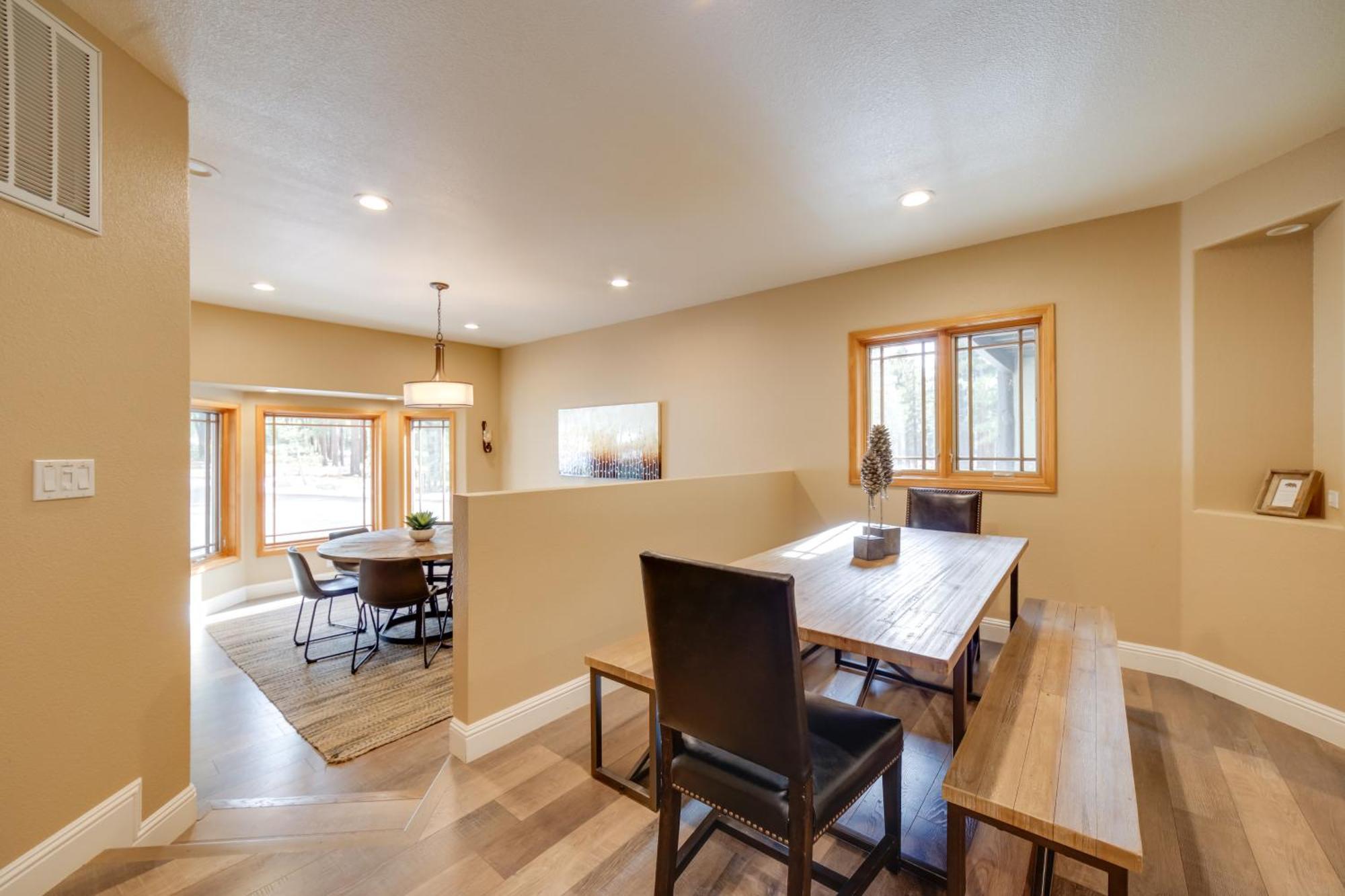 Sleek Reno-lake Tahoe Retreat, 4 Mi To Mt Rose *