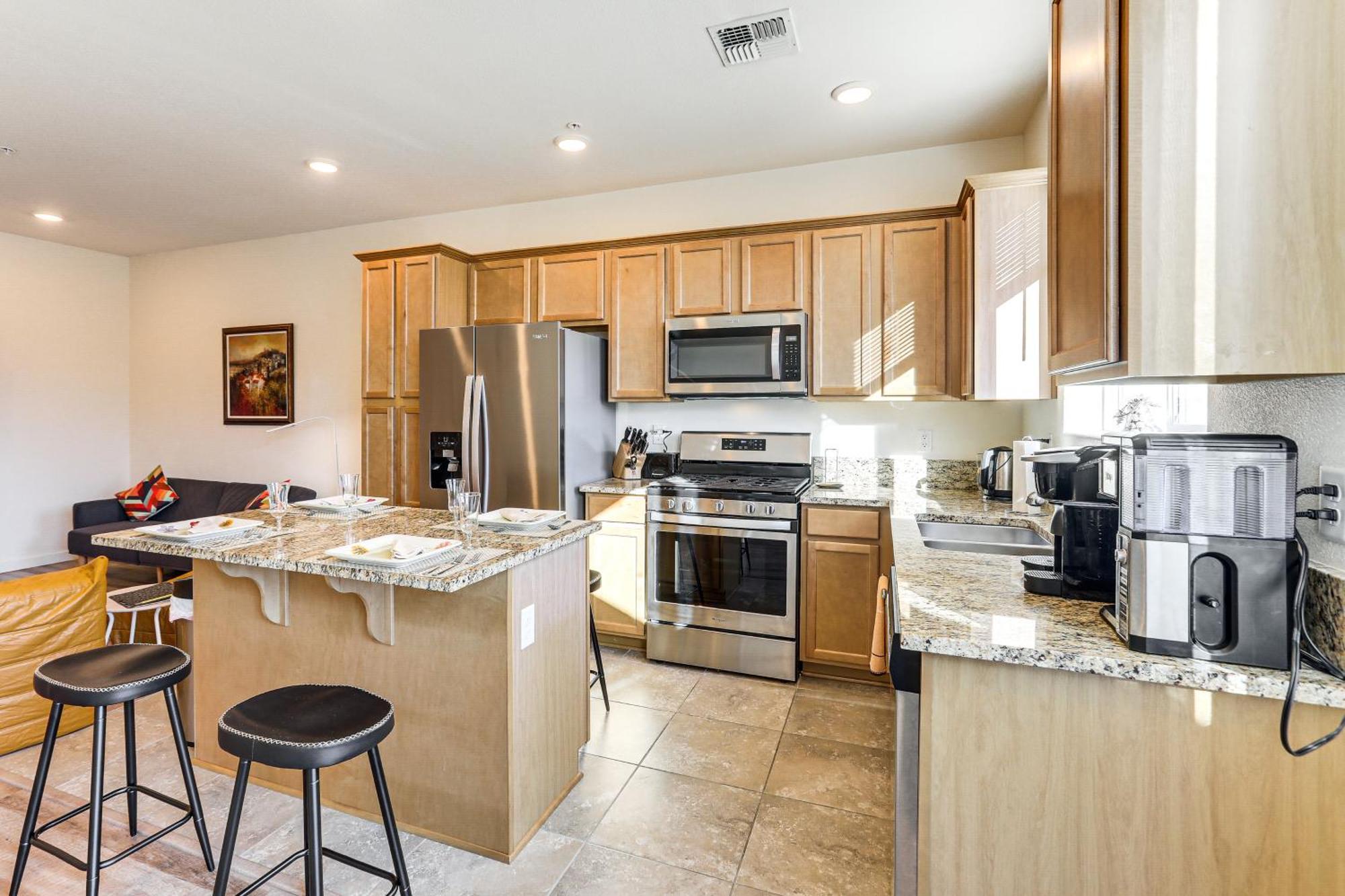 4 Mi To Dtwn Family-friendly Townhome In * Reno
