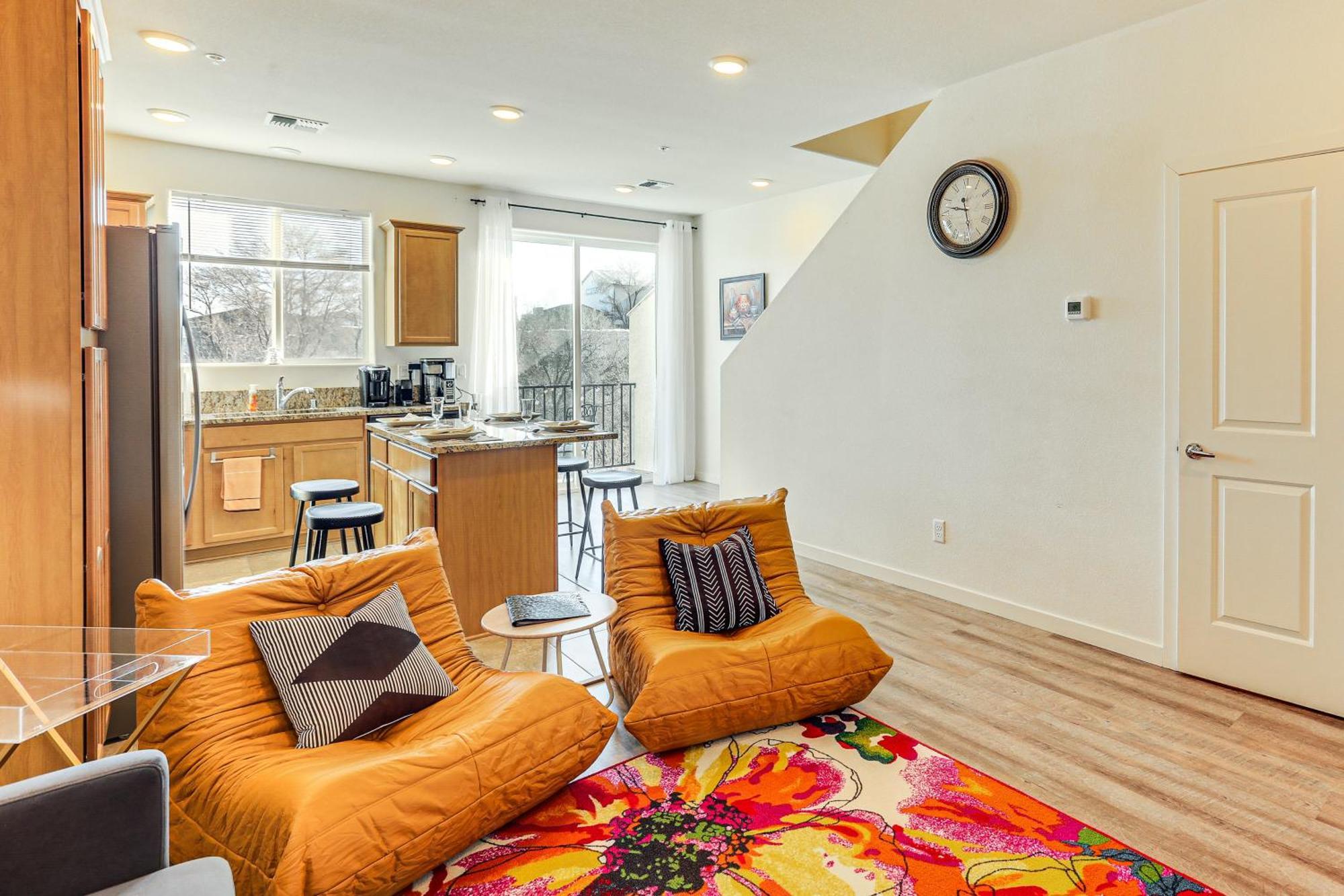 4 Mi To Dtwn Family-friendly Townhome In Holiday home *