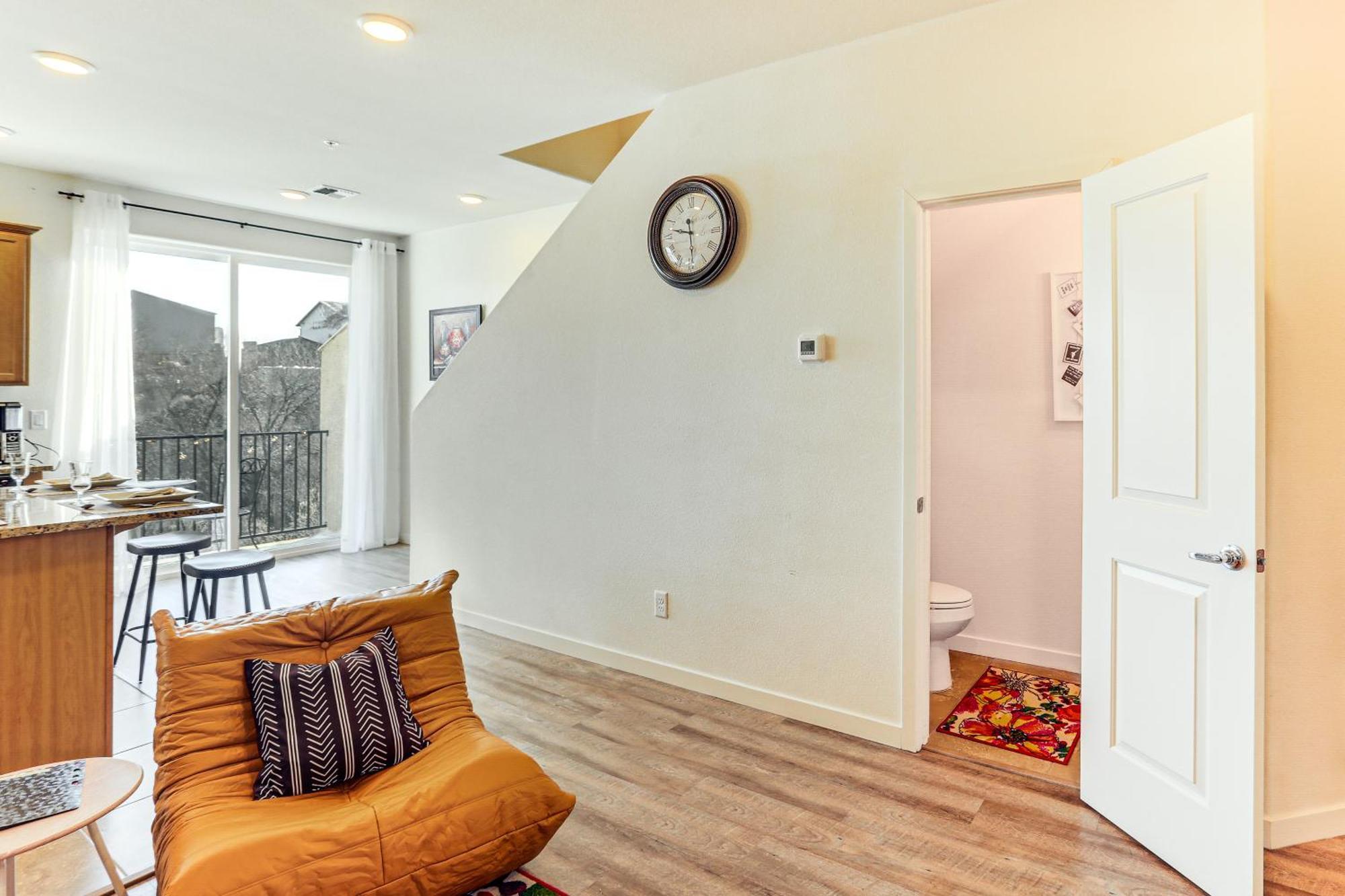 4 Mi To Dtwn Family-friendly Townhome In Holiday home