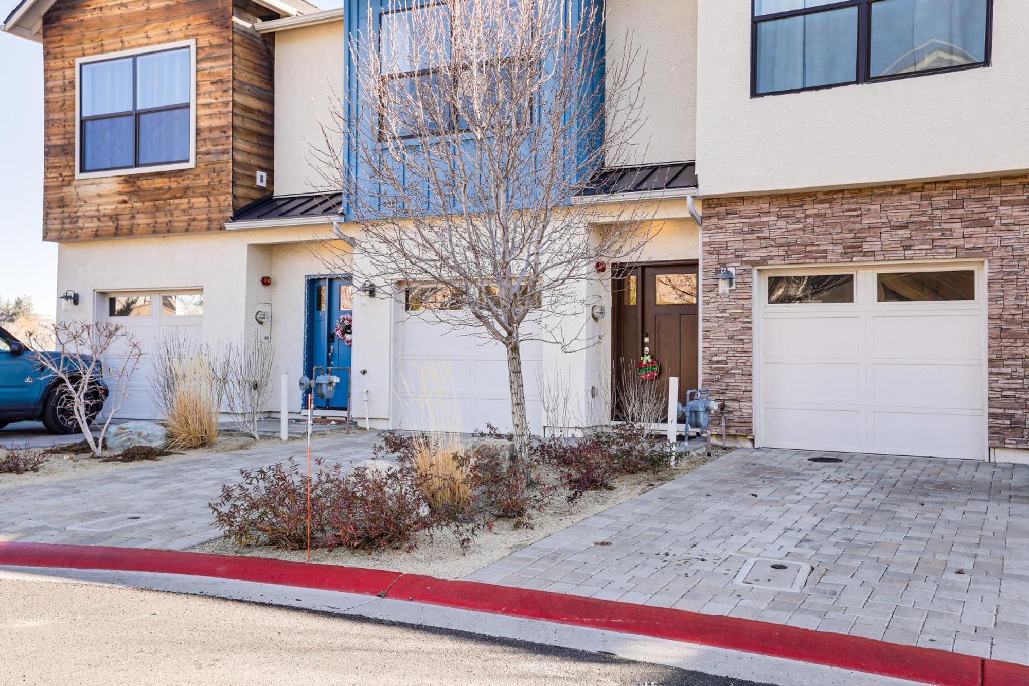 4 Mi To Dtwn Family-friendly Townhome In Holiday home