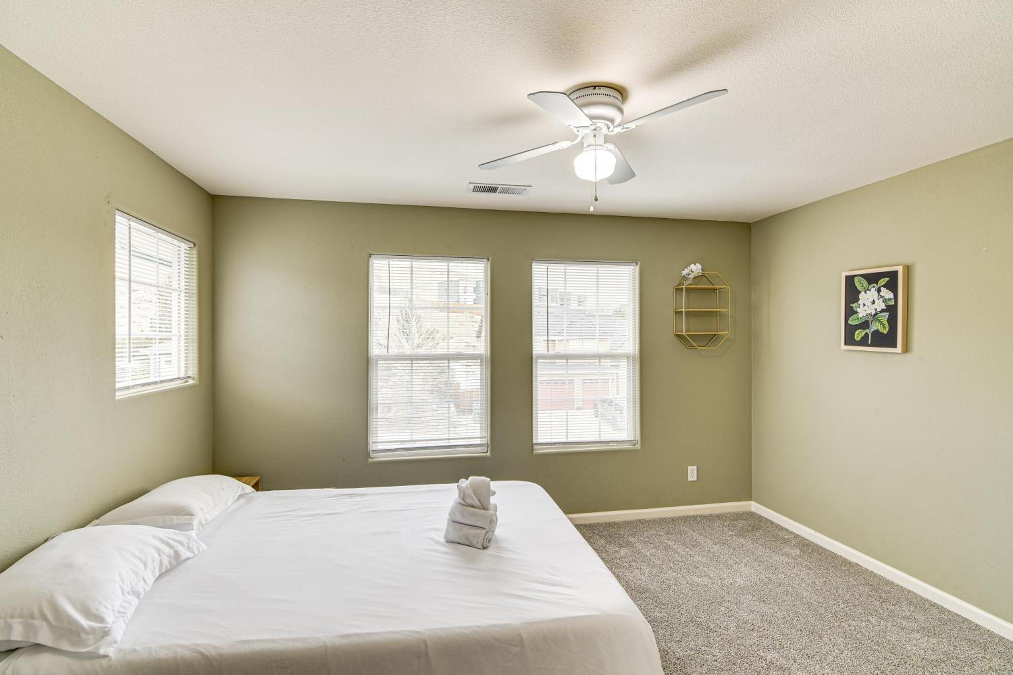 Large Family With Game In Reno! Holiday home *