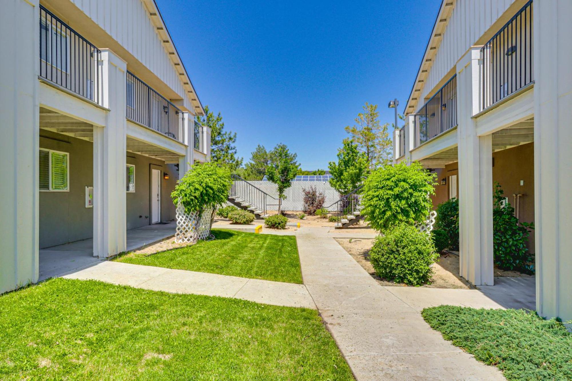 Charming With Patio, Near Downtown Reno! *