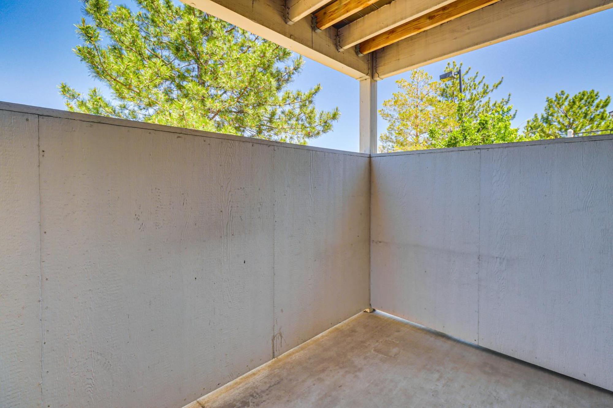 Apartment Charming With Patio, Near Downtown Reno! Reno