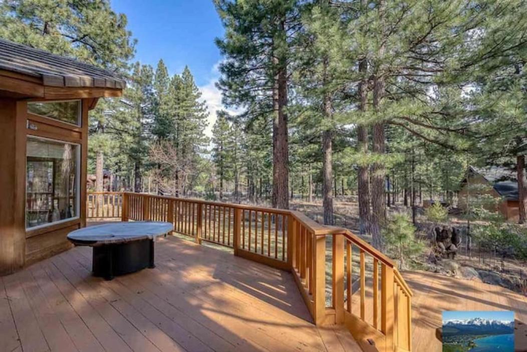 6000 Sqft Pine House With Indoor Swimming Pool Holiday home Reno