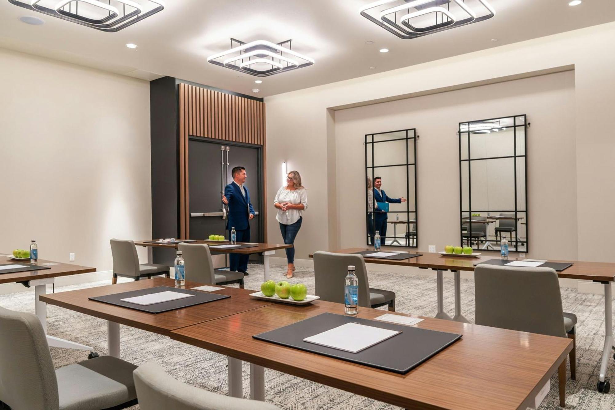 Element Experience District Hotel