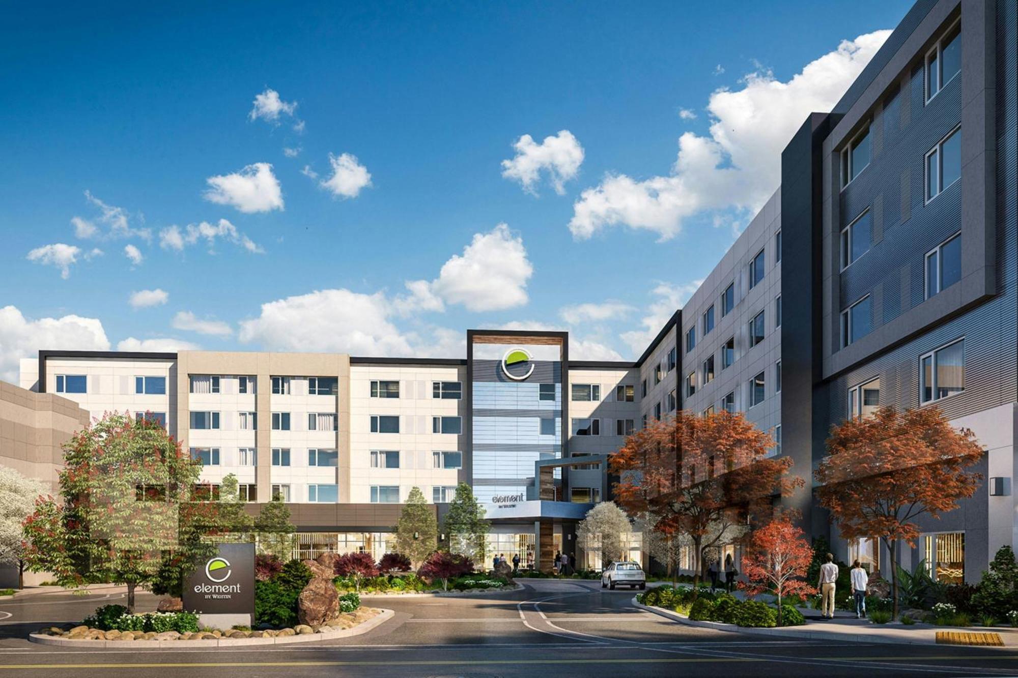 Element Experience District Hotel *
