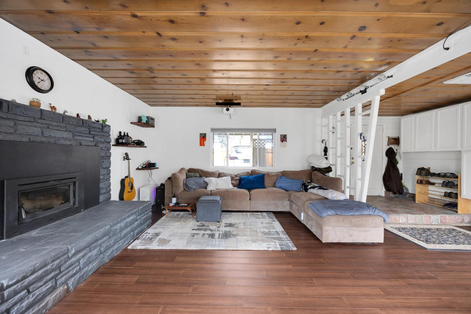 Charming Retreat In The Heart Of