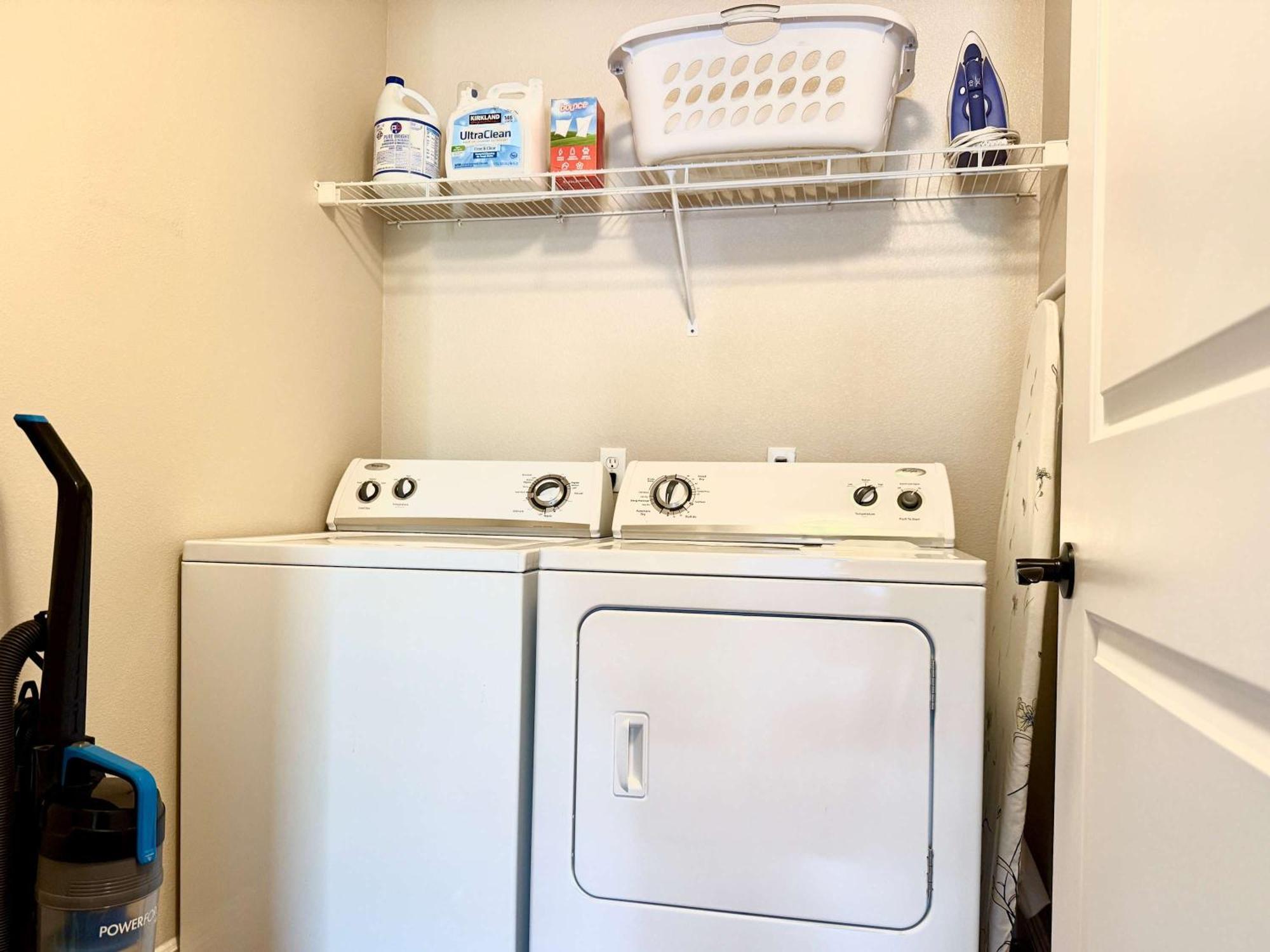 Apartment New Luxurious 1br Heated Pool & Sauna