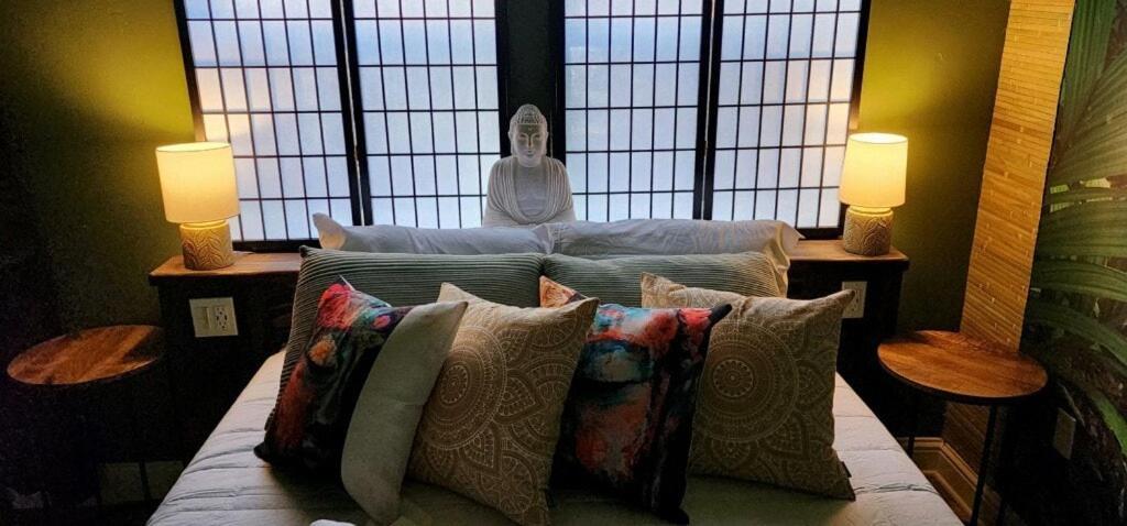 Midtown Zen Den Guest house Reno
