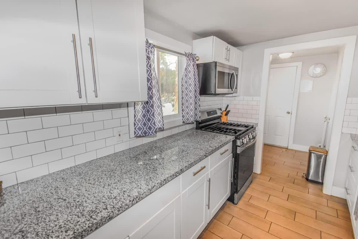 Holiday home Stylish One-bedroom Unit With Easy Ground Access *