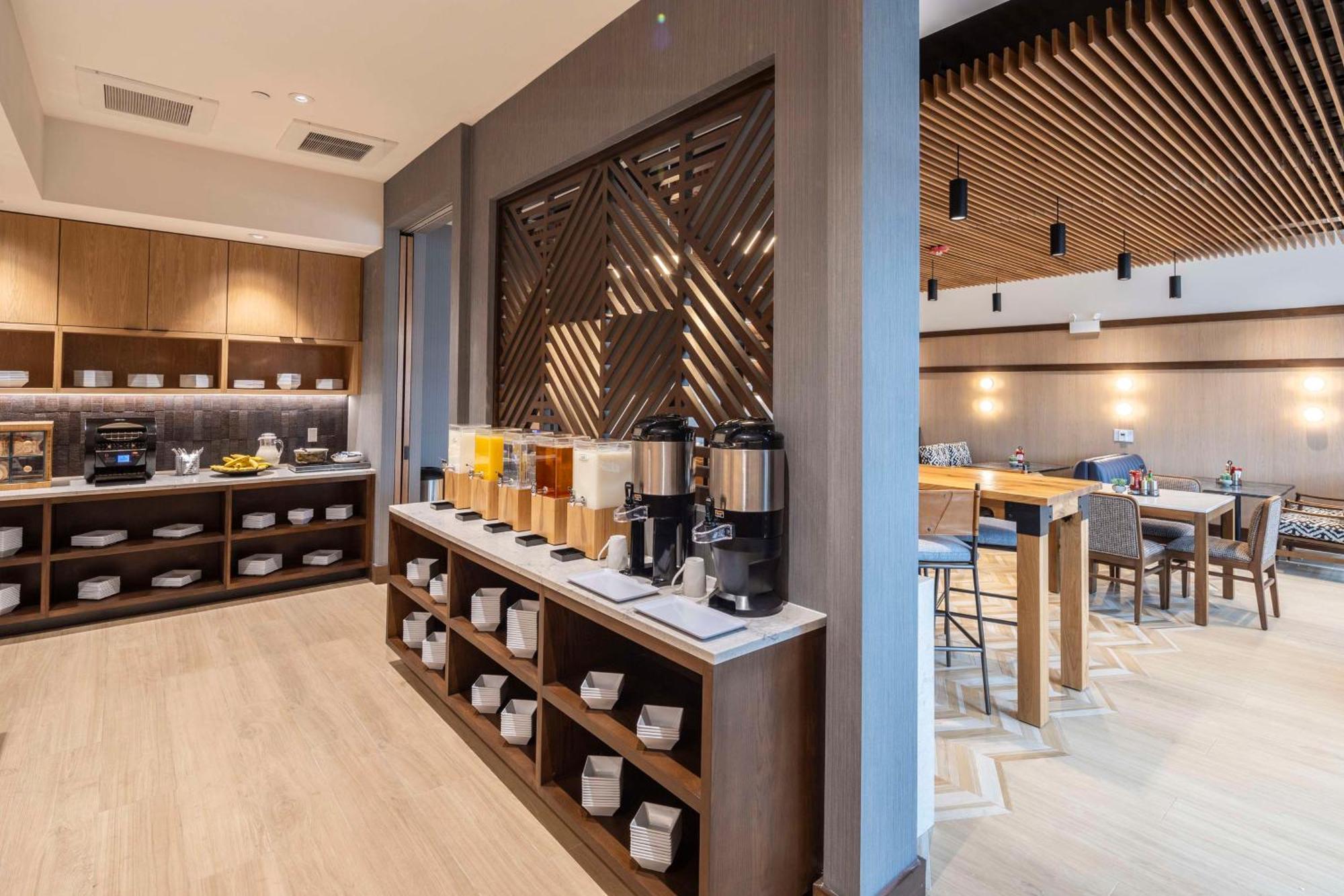 Hotel Hyatt Place South 3*
