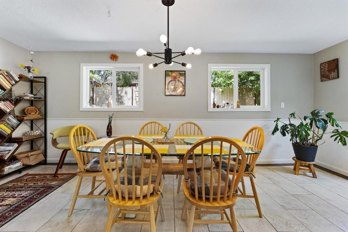 Holiday home The Midtown Orchard Reno