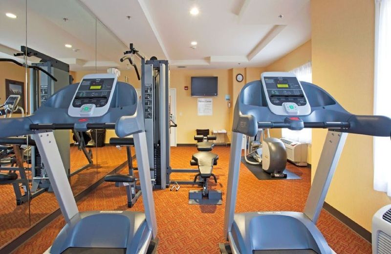 Hotel Express Airport By Ihg Reno