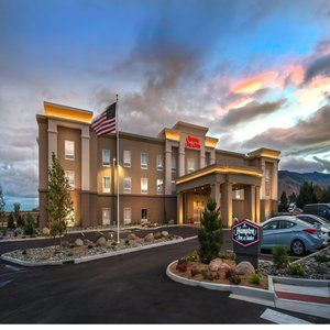 Hotel Hampton & - West, Nv