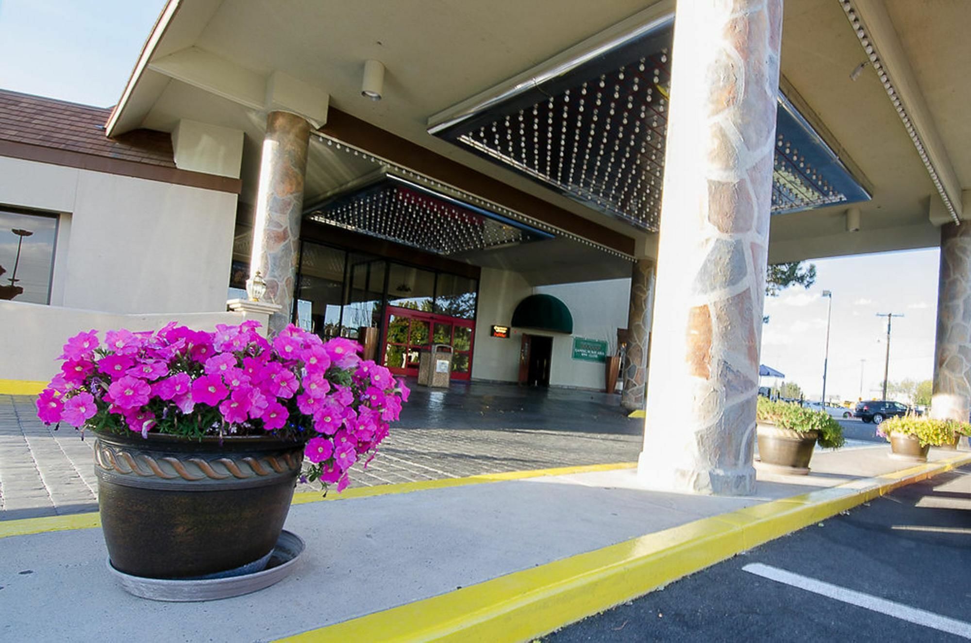 Surestay By Western Airport Hotel Reno