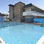 University Inn