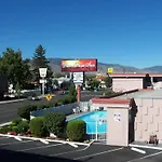 Desert Rose Inn