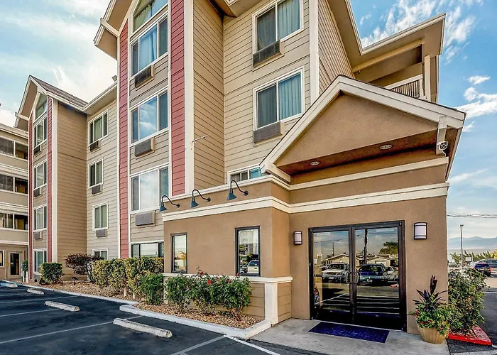 Quality Inn & Suites Reno Airport