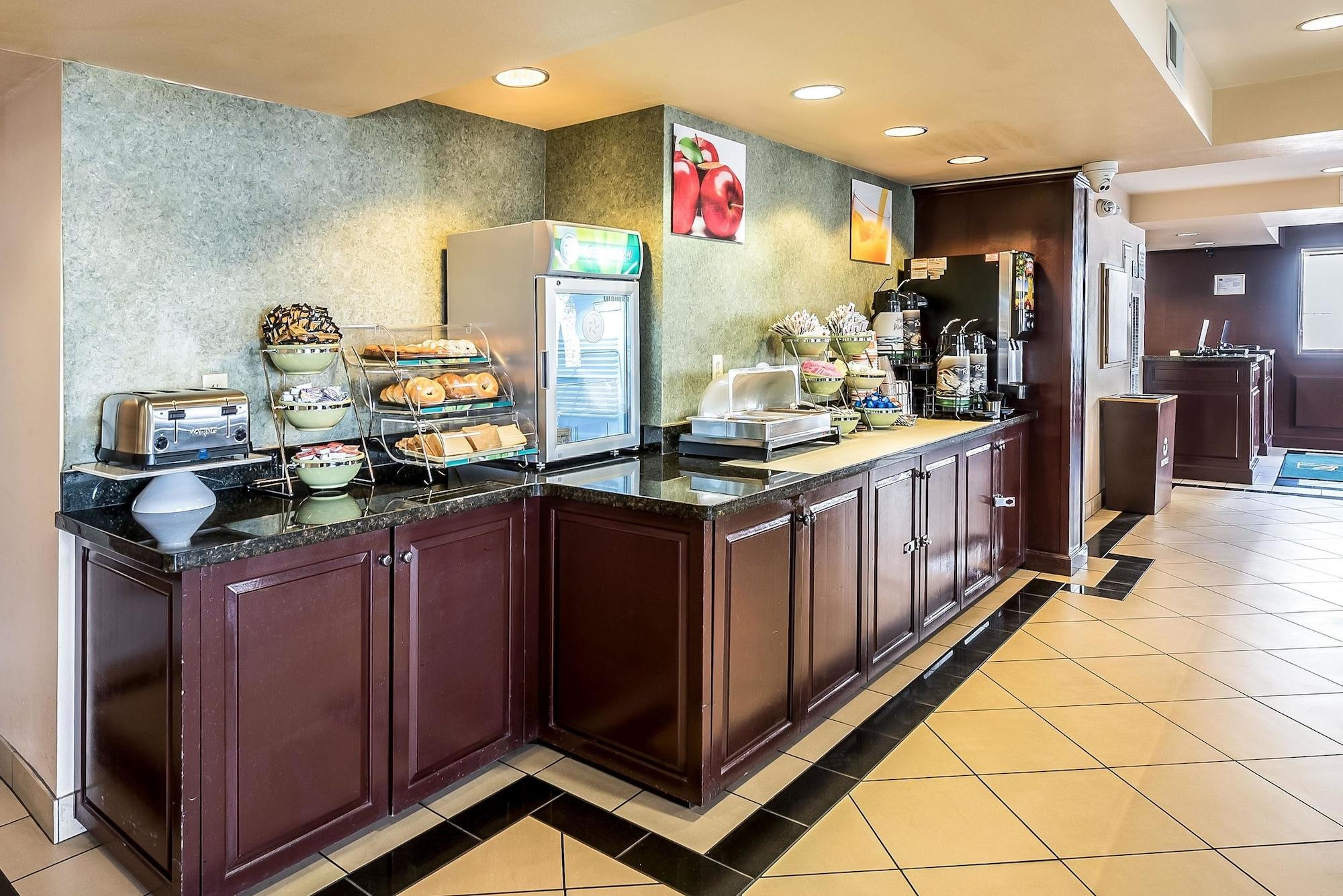 Quality & Airport 2* Reno