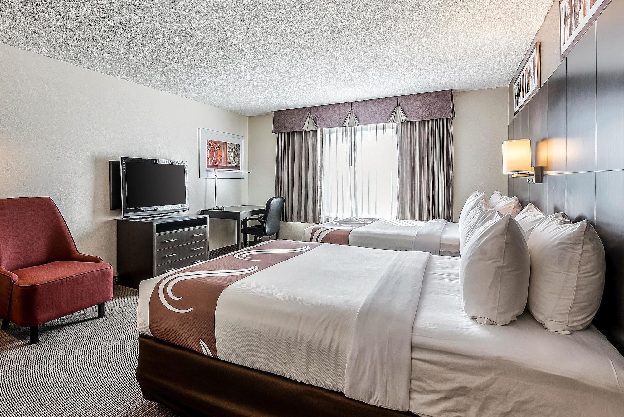 Quality & Airport Hotel 2*