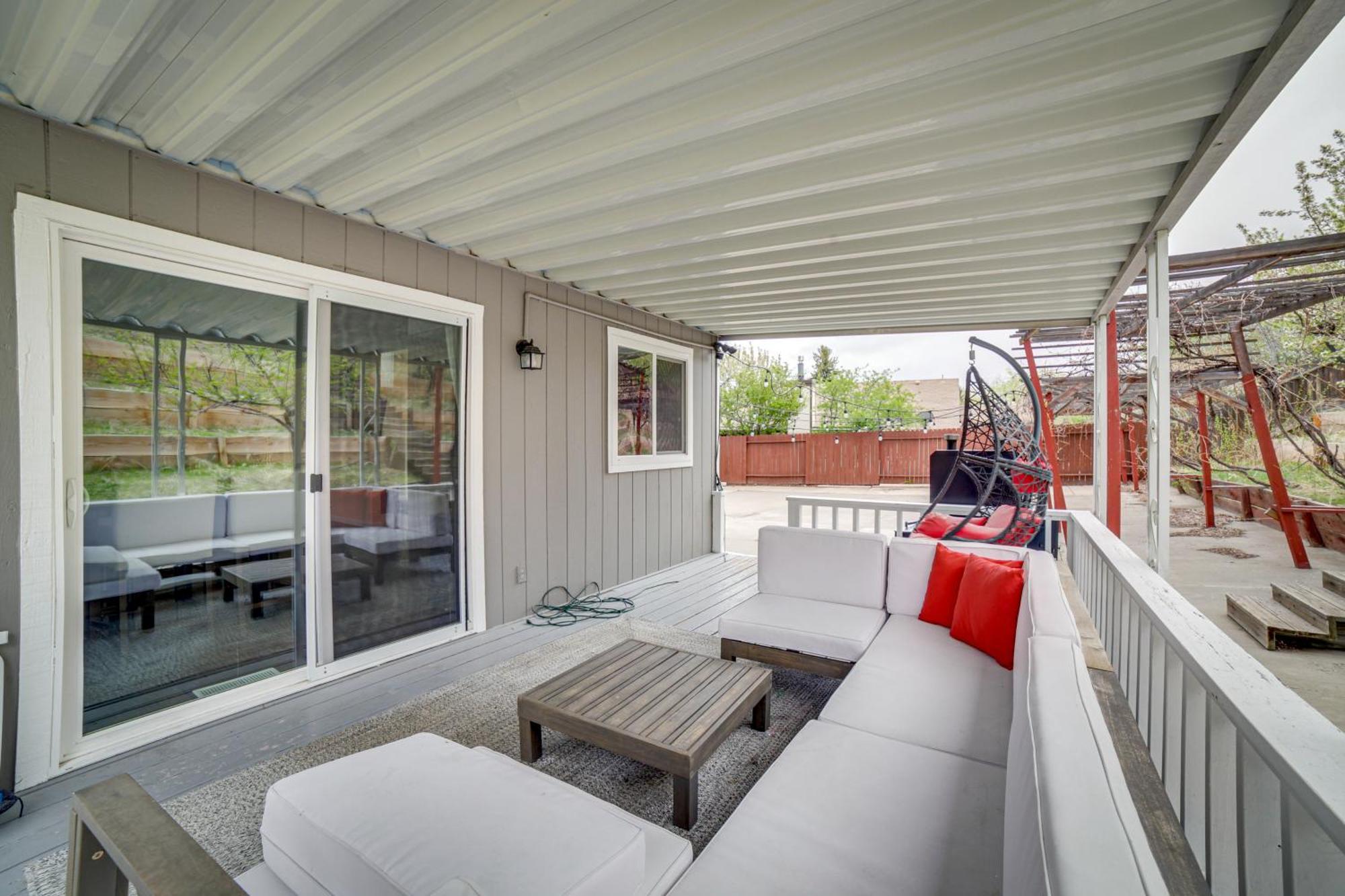 Holiday home Getaway With Spacious Patio And Grill! *