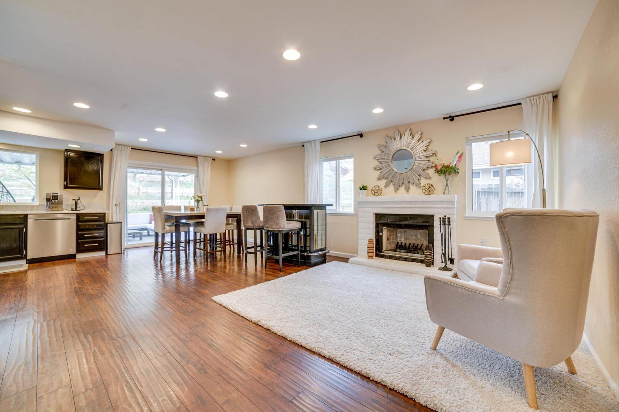 Holiday home Getaway With Spacious Patio And Grill! *