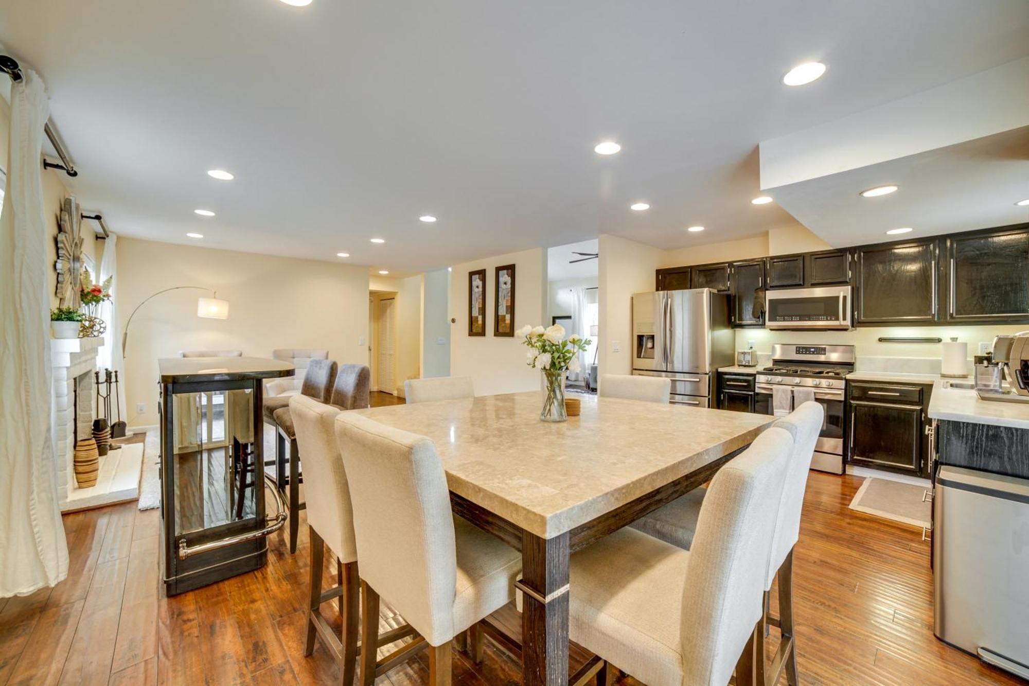 Holiday home Getaway With Spacious Patio And Grill! *